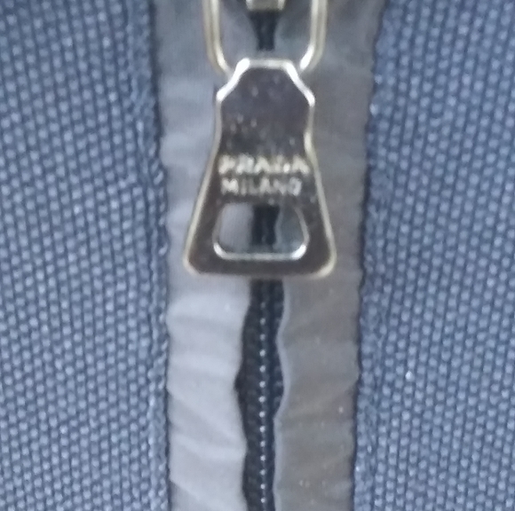 🆕 !!!!!!SOLD!!!!!!!  Prada Milano Black Short Sleeve Polo - Picture 9 of 10